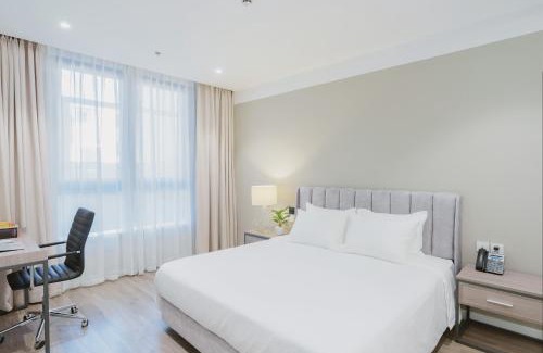 Thuy Khue Apartment | Lexington Westlake