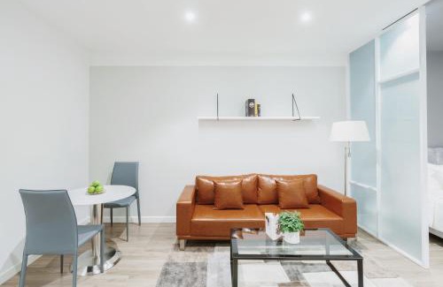 Thuy Khue Apartment | Lexington Westlake