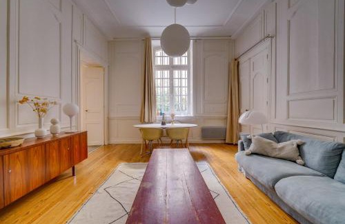 Saint-Michel Apartment | Leyteire