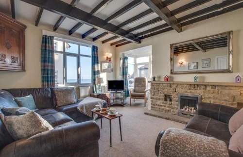 Sandsend House | Lezayre