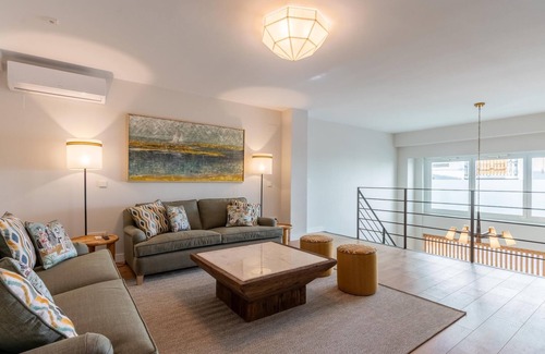 San Bernardo Apartment | LF PARKING INCLUDED. Loft adjacent to Santa Cruz