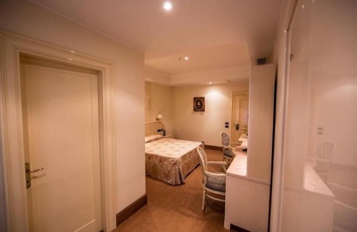 Marino Hotel | LH Domus Caesari