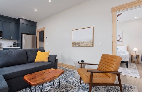 Wilmington House | Liberty Belle - Modern & Central