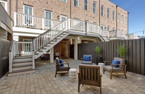Historic District - North Apartment | Liberty Lane Carriage House With Garage Spot!