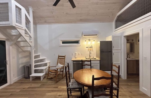 Eagle Rock Cabin | Liberty Loft NEW Pet Friendly Lake Front with screened porch walk down to water