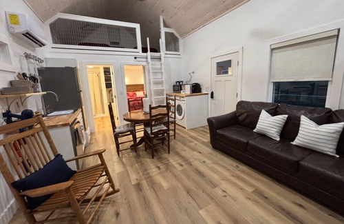 Eagle Rock Cabin | Liberty Loft NEW Pet Friendly Lake Front with screened porch walk down to water