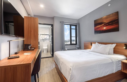 Greenwood Hotel | Liberty View Brooklyn hotel