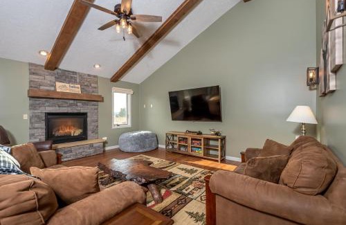 Waterfront Greens House | License to Chill