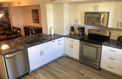 Rock Harbor House | LICENSED MGR - 3/3.5 MODERN VILLA - KEY LARGO'S PREMIER OCEANFRONT RESORT AND MARINA!