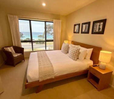 Binalong Bay House | Lichen Villa Bay of Fires
