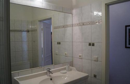 Ostseebad Kuhlungsborn House | Lichtdurchflutete Fewo mit 2 Balkonen, strandnah, mit Parkplatz