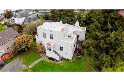 Arcata House | Lida's House, Walk to Everything
