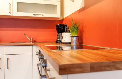 Riedenburg Apartment | Liebevoll eingerichtetes Einzimmer-Appartement (35qm) mit Balkon für bis zu zwei Personen