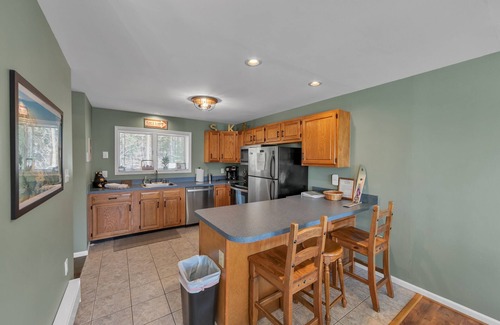 North Creek House | Lies 18n - Cozy & Scenic Mountain Retreat 3 Bedroom Townhouse by The Summit at Gore Mountain