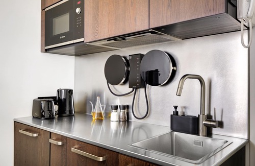 Arsenal Apartment | Life on the marsh