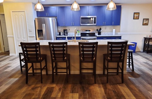 Pelican House | Lifetime Memories, Free WiFi, Private Pool, Grill, Beach & Fishing Supplies