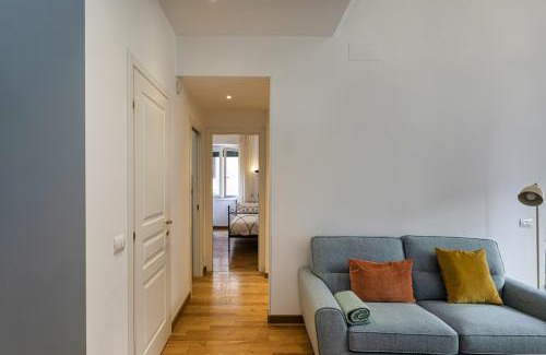 Albaro Apartment | Light Apartment in Albaro by Wonderful Italy