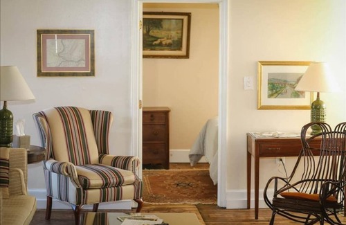 Bolivar Bed & Breakfast | Light Horse Inn: Suite 3