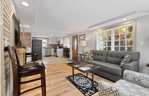 Ithaca House | Light House In The City