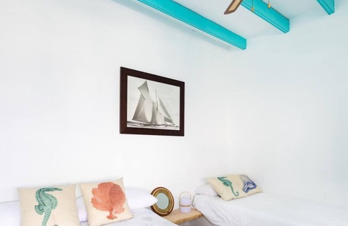 La Matanza de Acentejo House | Lightbooking The sea of Caletón Tenerife
