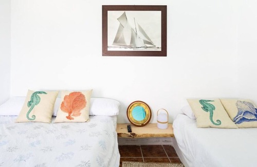 La Matanza de Acentejo House | Lightbooking The sea of Caletón Tenerife