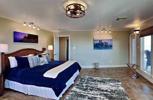 Surfside Beach House | Lighthouse By the Sea