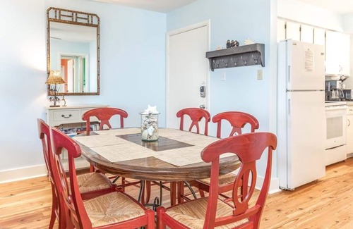 Tybee Island Condo | Lighthouse Point 13B | Oceanfront Condo, Pool!