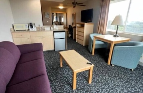 Ocean Shores Hotel | Lighthouse Suites Inn