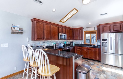 Corolla House | Lightly Salted OBX, Beach front Luxury, Wild Horses, Pool, Hot Tub, 4x4 Beach