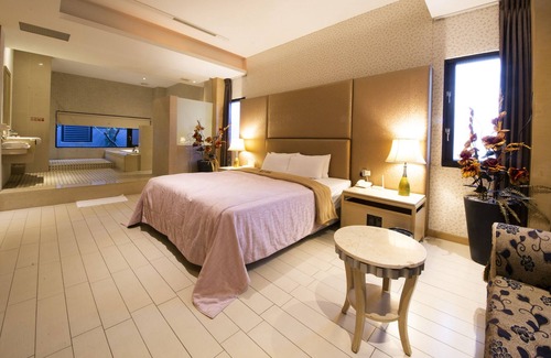 East District Hotel | Ligin Motel