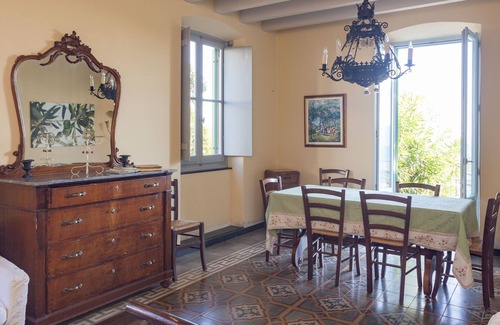 Aigo House | Ligurian country villa with views over mountains and sea