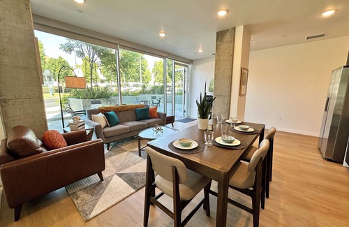 Point Loma Heights Apartment | Like a hotel but better! Pet friendly, exclusive patio, near beach, free parking