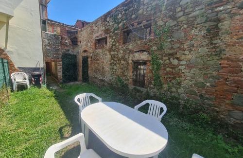 Chiesina Uzzanese Apartment | Like at Home in tuscany