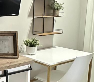 Deerfield Beach Apartment | Like New - Beach Studio Apartment