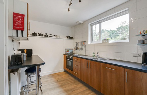 Lydney House | Lilac Cottage