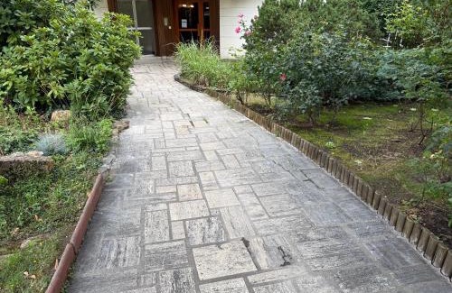 Les Lilas Apartment | Lilas house