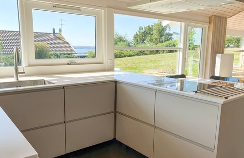Handrup Strand House | "Lili" - 400m from the sea by Interhome