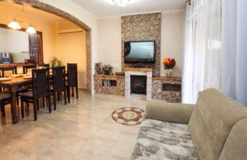 Kfar Hoshen House | Lilia's House