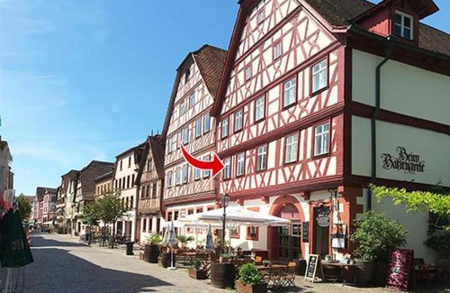 Karlstadt Apartment | Lilienzimmer