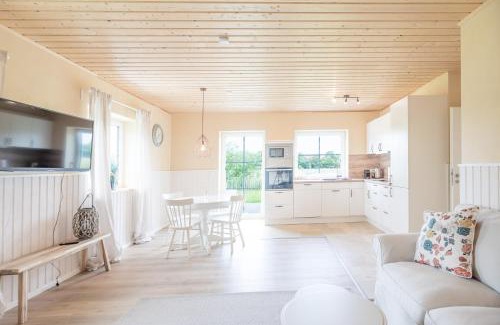 Fahretoft House | Lillebror