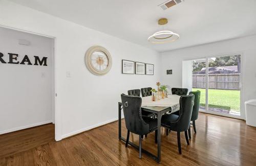Houston House | Lilly's Maison #4