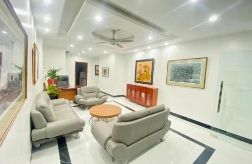 Hai Ba Trung Apartment | Lily Home - Confetti Apartment Nguyễn Công Trứ