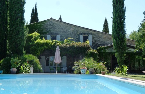 L'Isle-sur-la-Sorgue Apartment | Lily's Studio Mas Great Galops