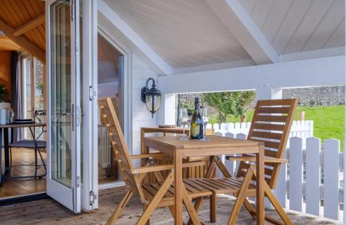 Killington House | Lilymere Boat House