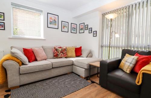 Pevensey House | Lilyrose Cottage