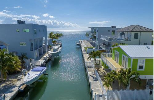 Marathon House | Lime in the Coconut