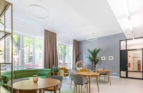 Tempelhof Apartment | limehome Berlin Luise-Henriette-Str. | 1-BR Suite