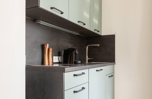 Tempelhof Apartment | limehome Berlin Luise-H.| Economy Single Suite