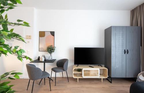 Bahnhofsviertel Apartment | Limehome Frankfurt Gutleutstraße - Digital Access