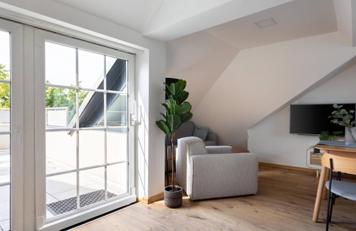 Sudstadt-Bult Apartment | limehome Hannover | Penthouse Suite with terrace